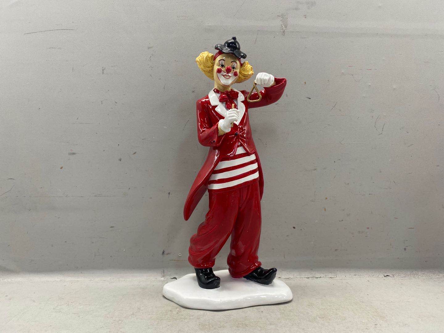 Art. 30081 Clown mit Triangel rot/weiß 22cm